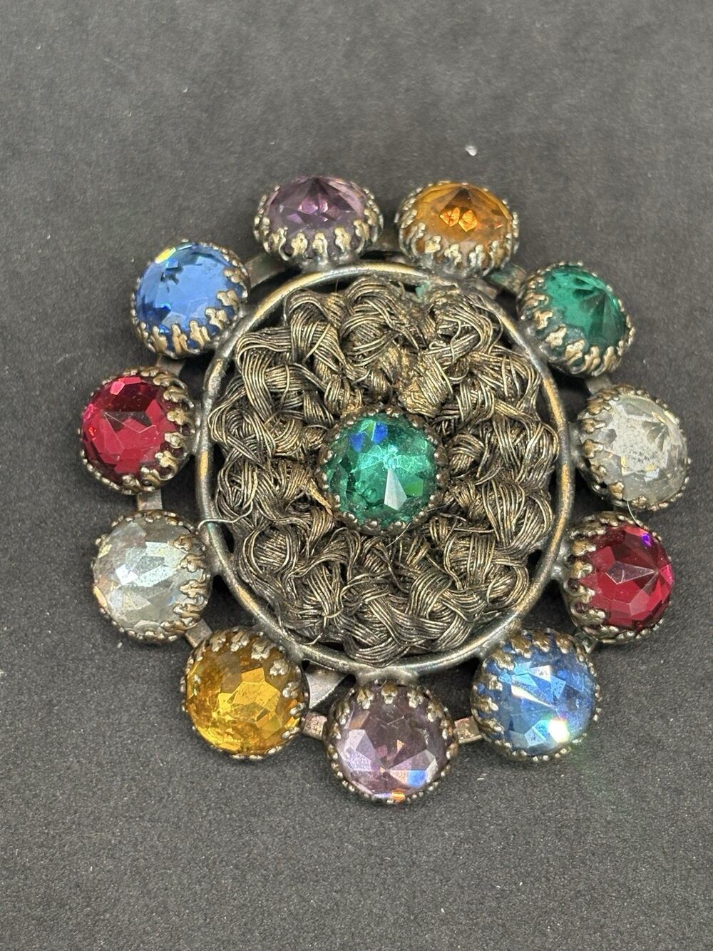 1930s SINGER & KANTOR N.Y. DRESS CLIP WIRE WRAP GOLD TONE MULTI COLOR CRYSTAL